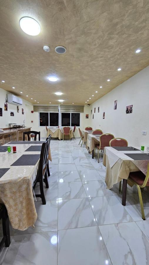Petra Peace Town Hotel Wadi Musa Exterior photo