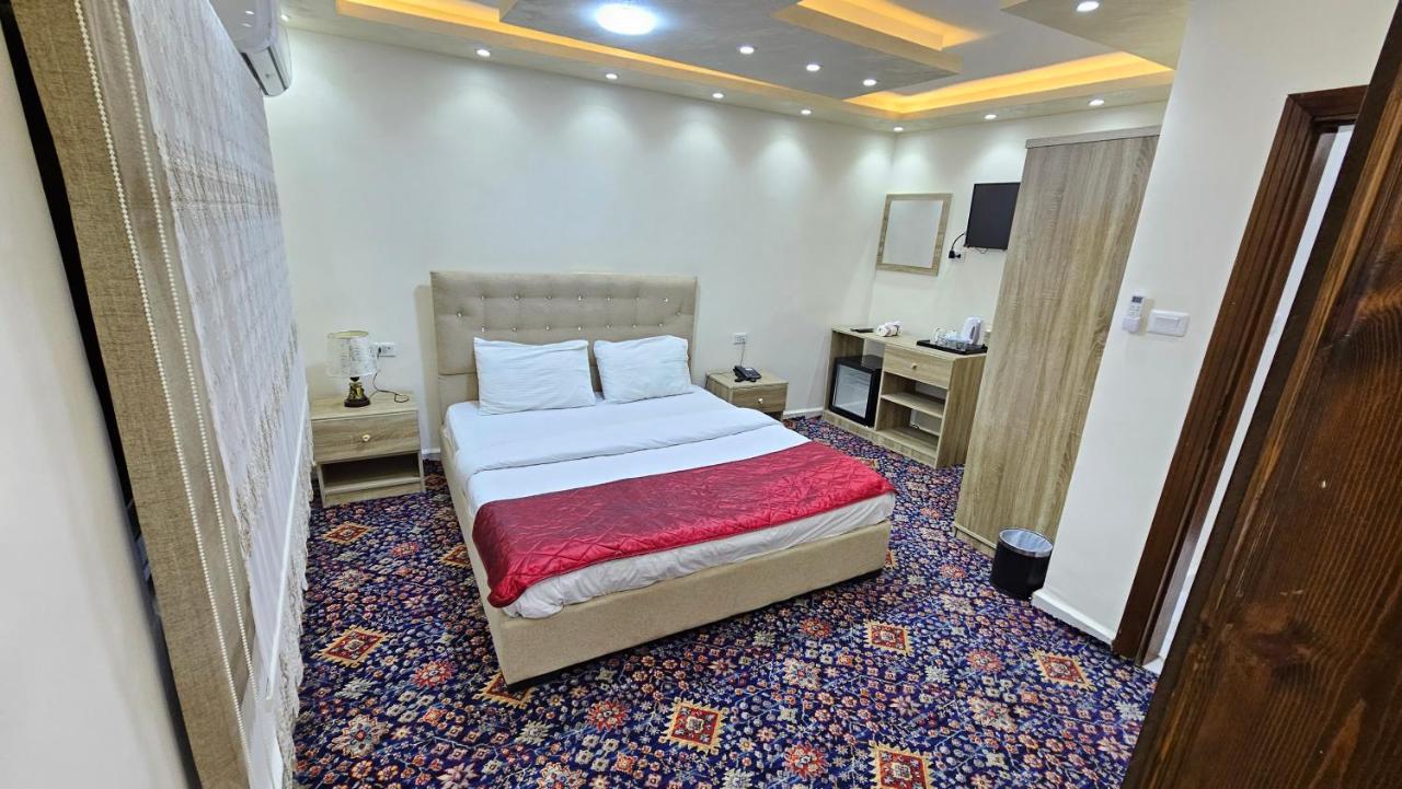 Petra Peace Town Hotel Wadi Musa Exterior photo